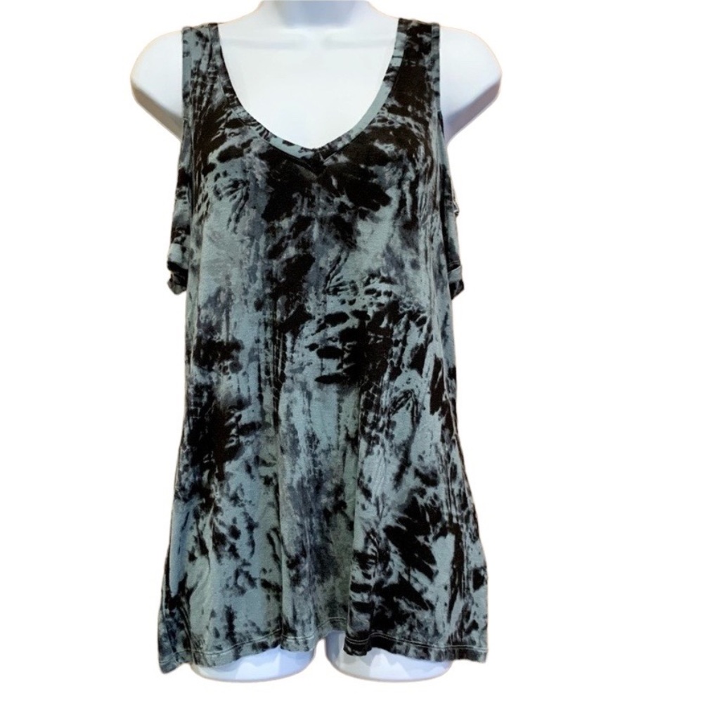 Rock & Republic Cold Shoulder Tie Dye Black & Gray V-Neck Short Sleeve Knit Top